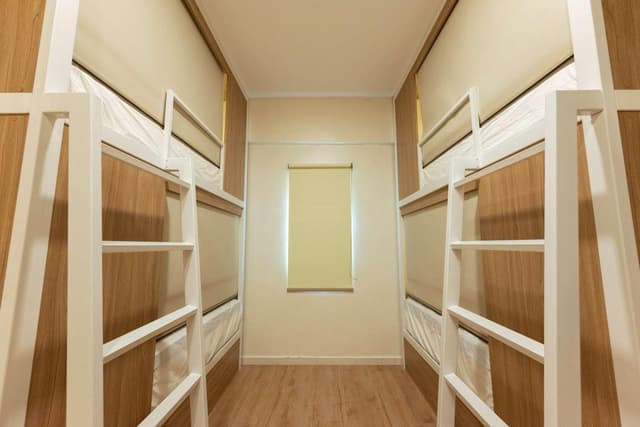 Dormitory Room - Mixed