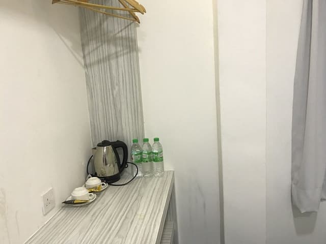 Deluxe Twin Room, No Windows