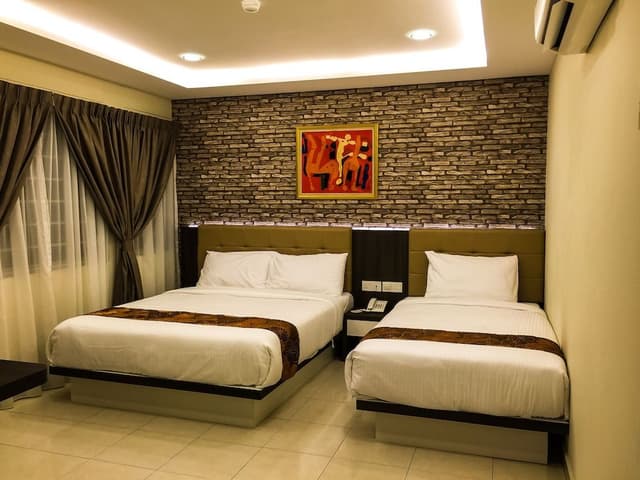 Premier Triple Room