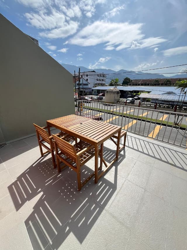 Standard Balcony