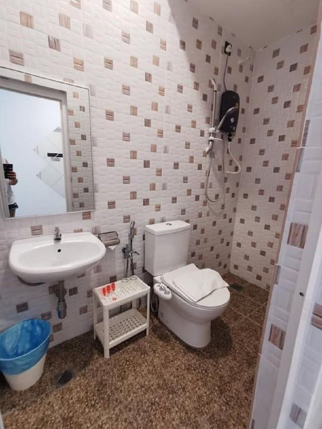 Basic Double Room
