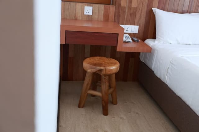 Signature Double Room, 1 Queen Bed, Accessible, Refrigerator
