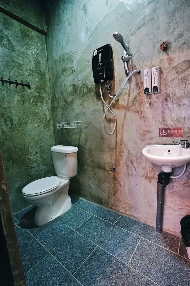 Queen Room