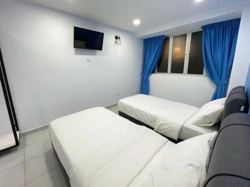 Twin Room with Window