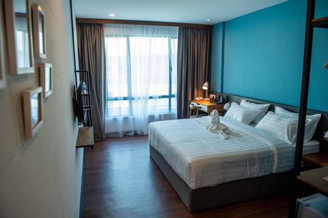 Deluxe Room, 1 King Bed
