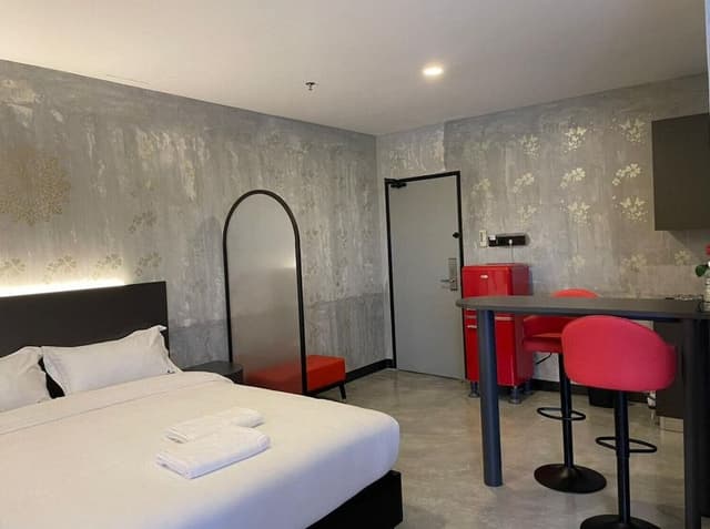 Executive Suite