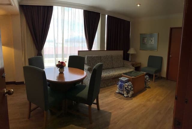 Presidential Suite