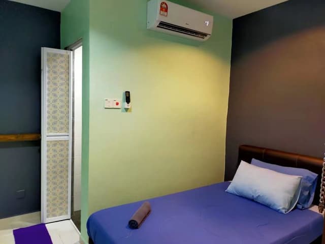 Single Room, No Windows