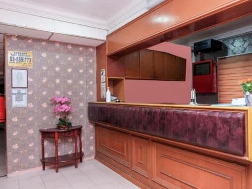 Hotel Tiara