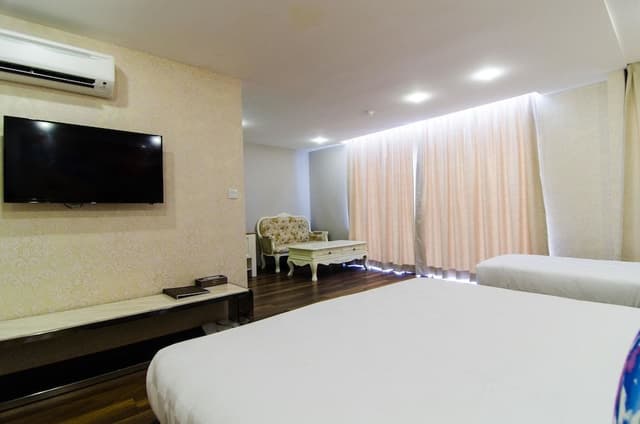 Standard Family Room