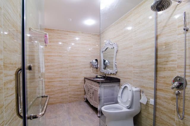 Deluxe Suite ( 2 )
