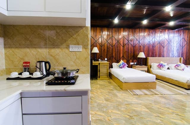 Deluxe Suite ( 3 )