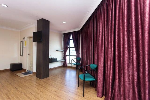 Family Suite, Bathtub