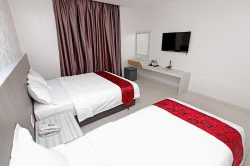 Suite Triple Room