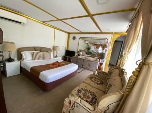 Standard Suite Lake View