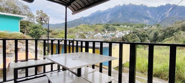 Family Quadruple Room, Multiple Beds, Mountain View