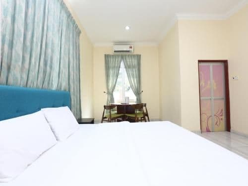 Deluxe King Or Twin Room