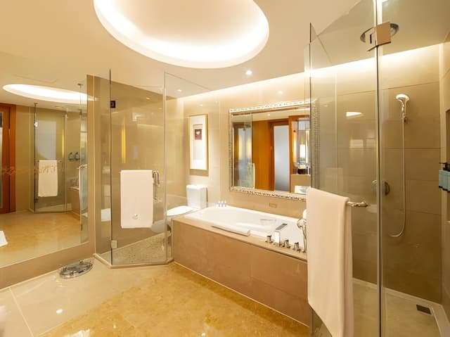 Parent-child suite