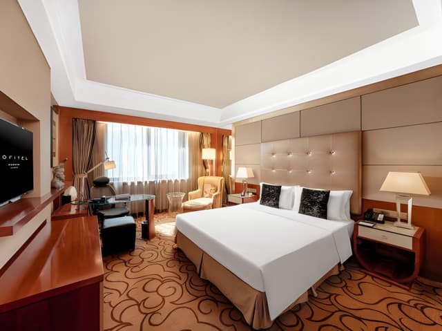 Executive Room