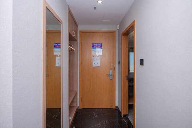 Luxury Twin Room