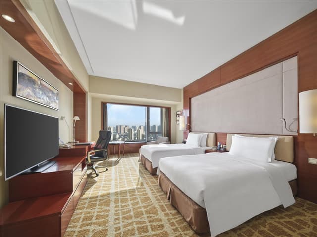 TWIN HILTON DELUXE PLUS