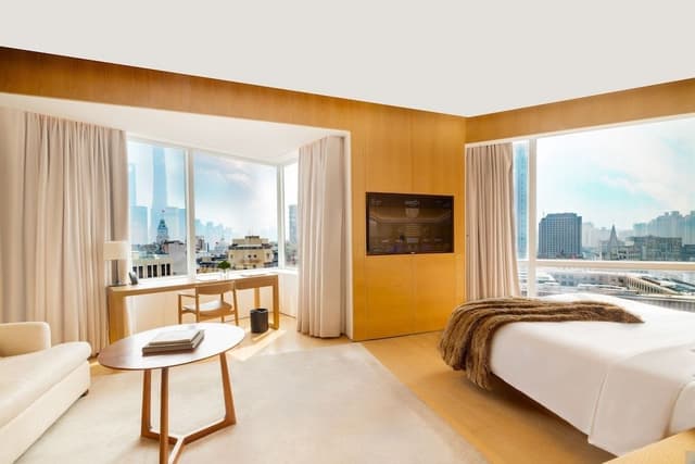 Pearl TV Tower View Room, 1 King