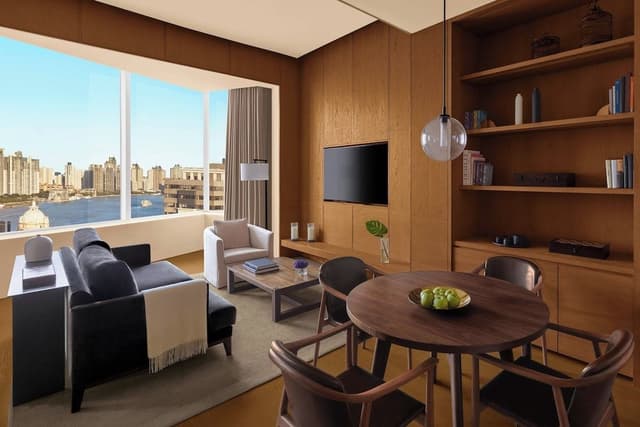 Bund View Suite