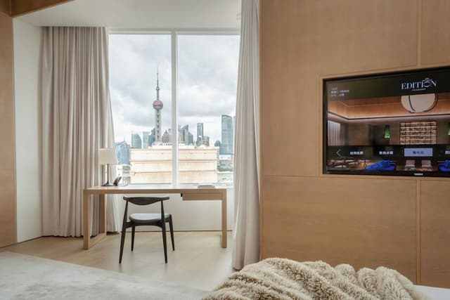 Bund View Suite