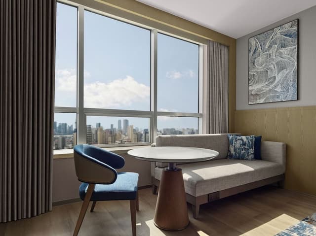 Panorama River View King Room