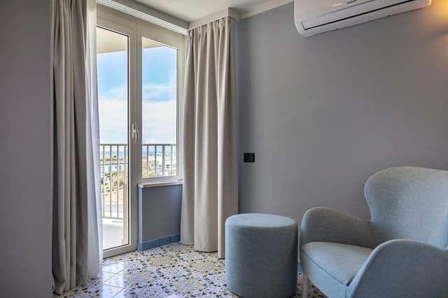 Deluxe Double or Twin Room, Sea View
