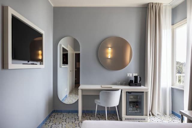 Superior Double or Twin Room, Sea Facing