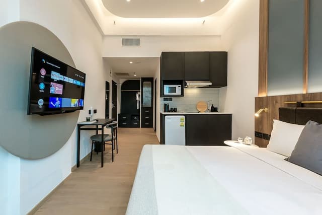 Studio, Kitchenette