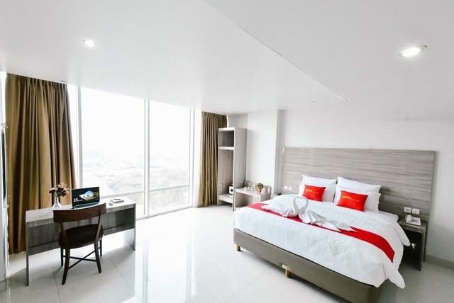 Grand Room