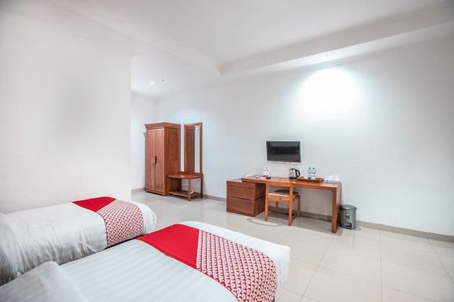 Standard Suite, 2 Twin Beds