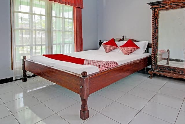 Basic Double Room