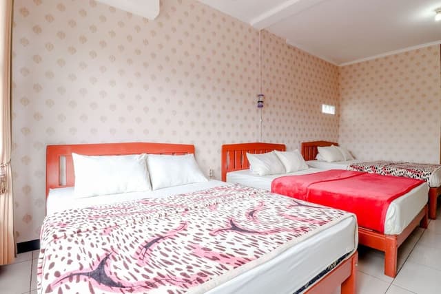 Family Quadruple Room