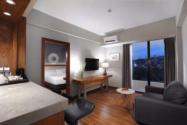 ASTON Suite