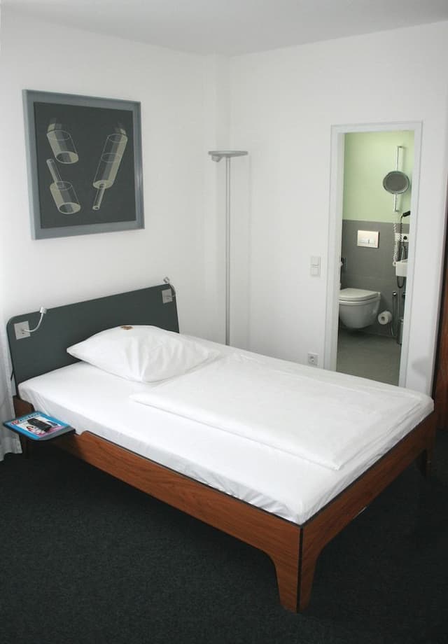 Comfort Single Room