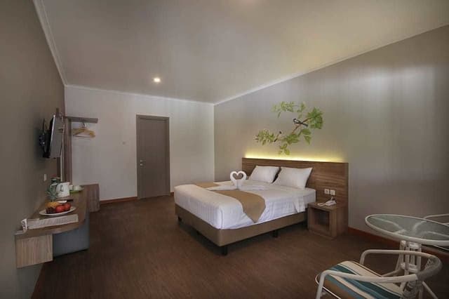 Executive Room