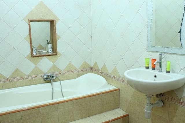 Deluxe Double Room, 1 Queen Bed, Private Bathroom
