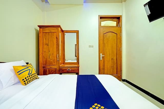 Economy Double Room