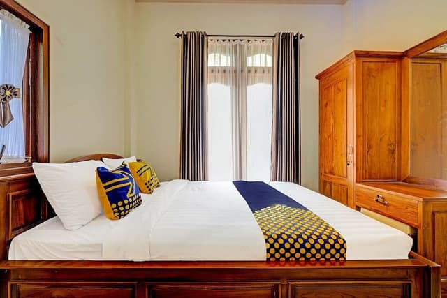 Economy Double Room