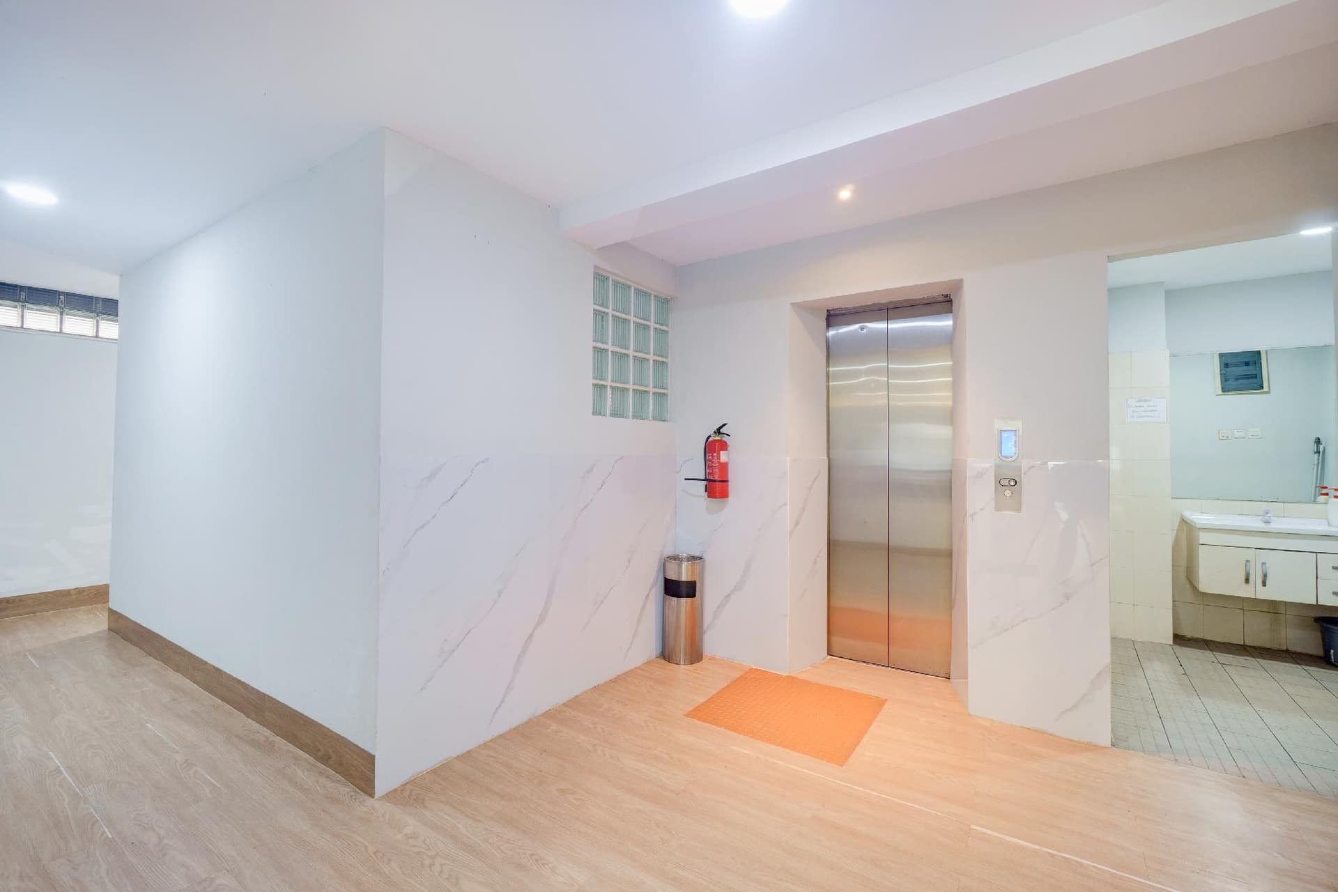 แคปิตอล โอ 94542 โรงแรมซูบา