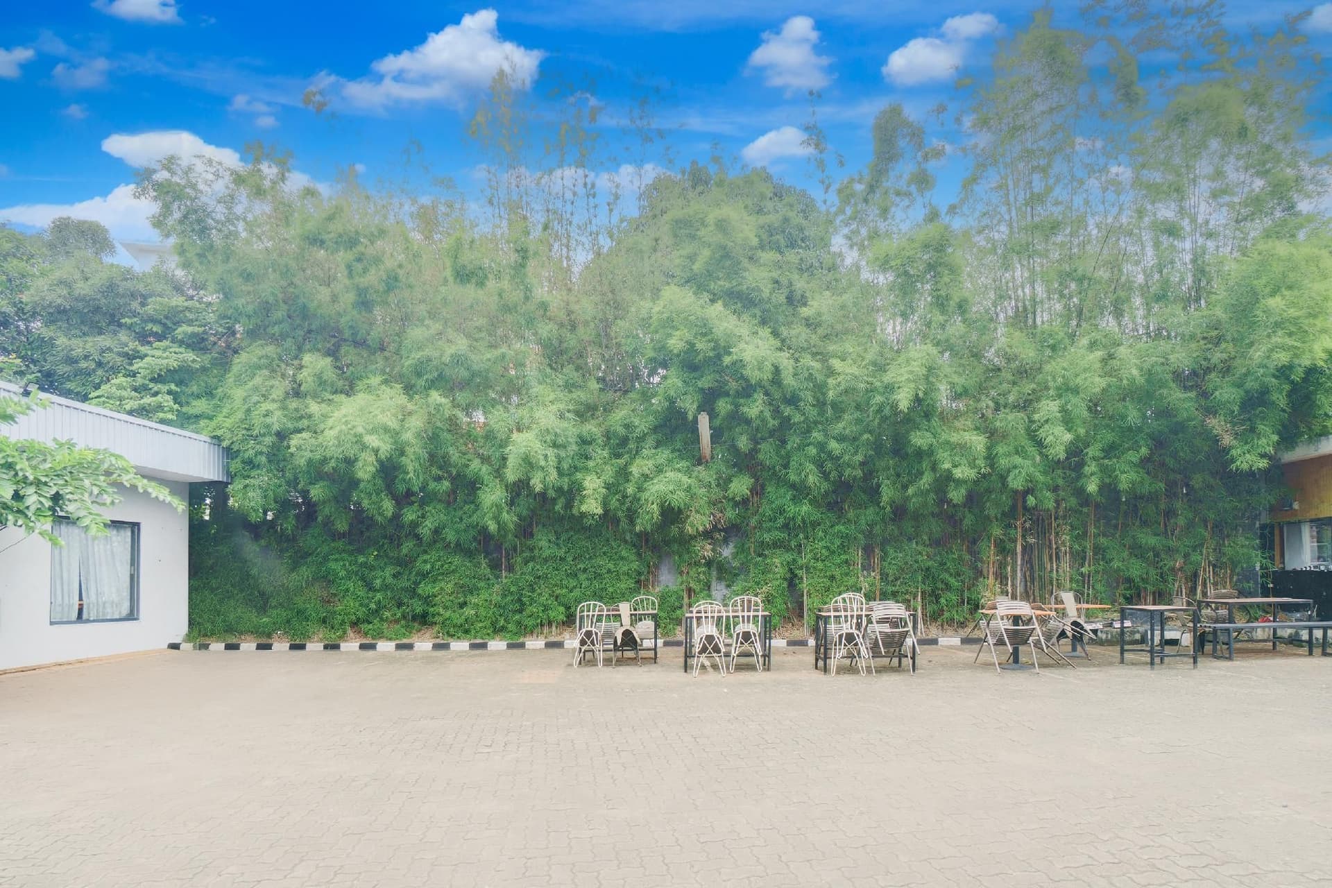 โรงแรม O ปาลเมอราห์ ใกล้มหาวิทยาลัยบินุส เคยเป็นวิสมา บังโก้ โรงแรม O ปาลเมอราห์ ใกล้มหาวิทยาลัยบินุส เคยเป็นวิสมา บังโก้