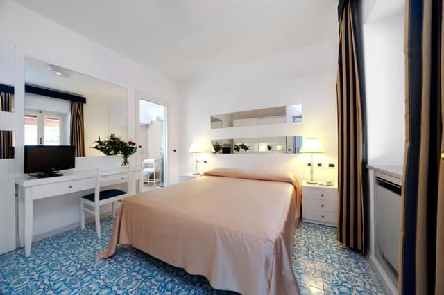 Comfort Double or Twin Room