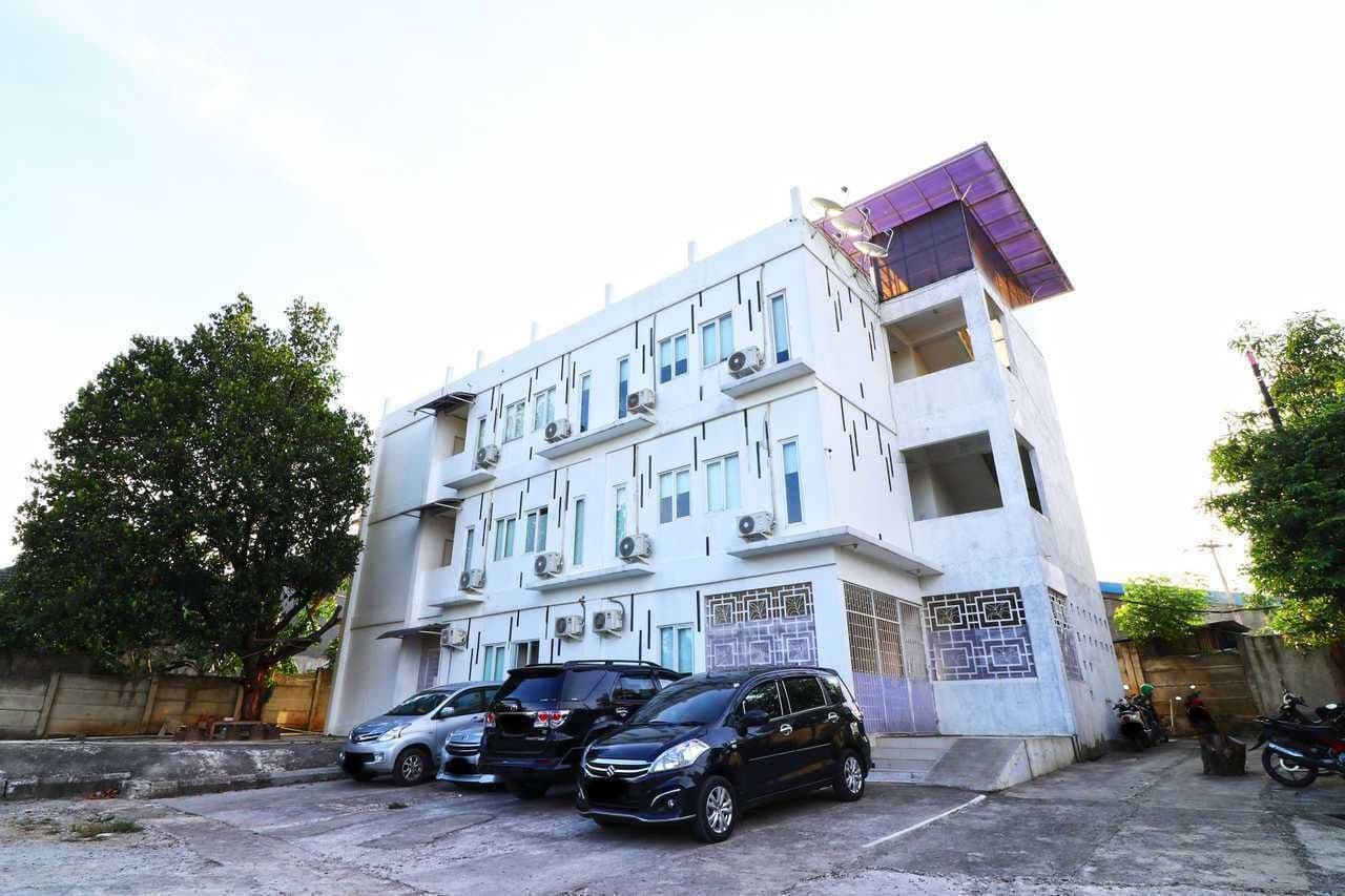 Bintaro Rumah Kayu Manis