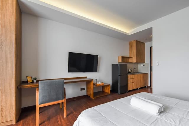 Suite, 1 King Bed