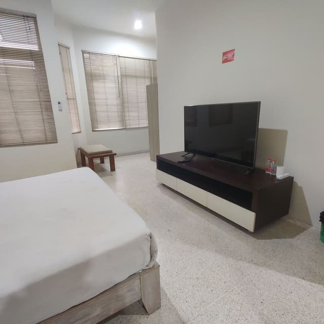 Suite Room No. 10