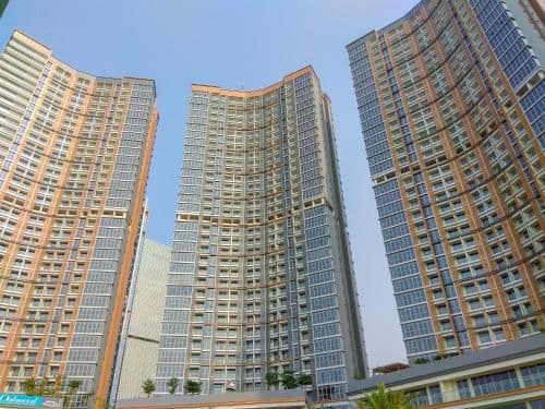 สไตลิช 1BR แอท โกลด์โคสต์ อพาร์ตเมนท์ บาย เทรเวลิโอ