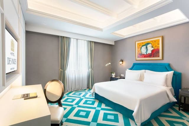 Grand Deluxe King Room